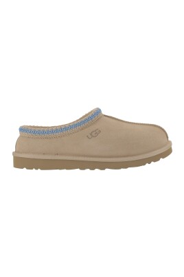 suede-leather-embroidered-slippers