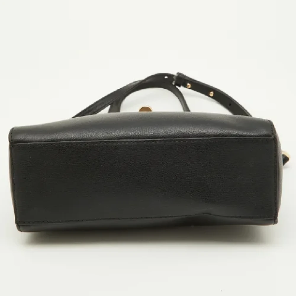 Michael Kors Pre-owned Leather shoulder-bags Black Dames