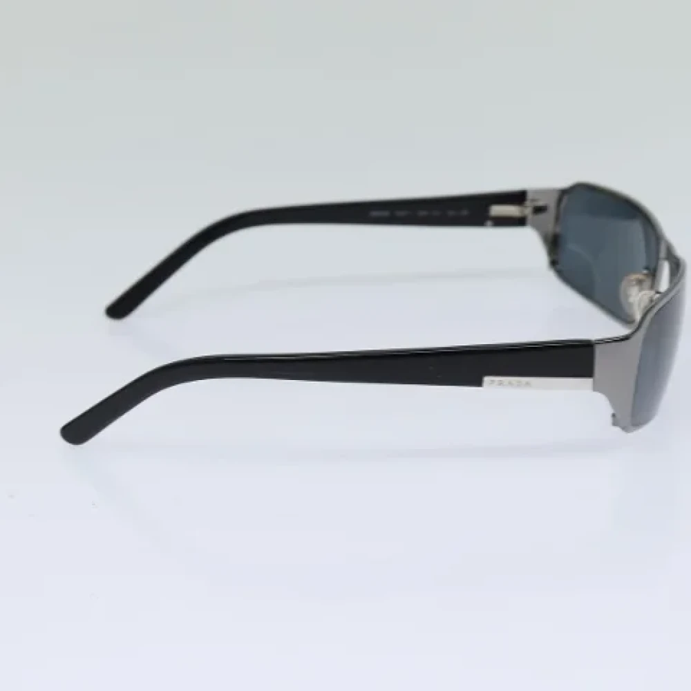 Prada Vintage Pre-owned Metal sunglasses Black Dames