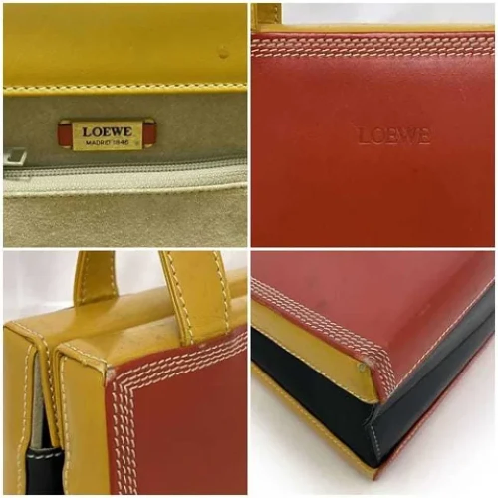 Loewe Pre-owned Leather handbags Red Dames