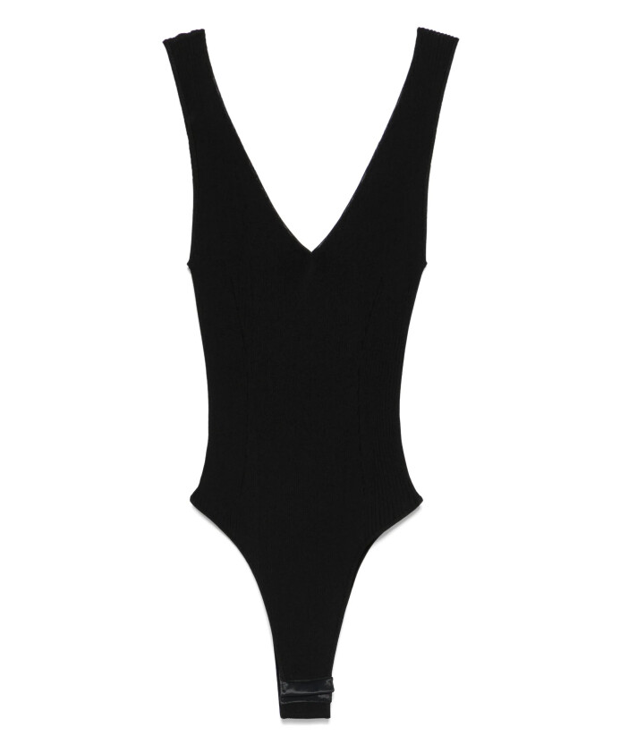 body-col-v-avec-double-etoile