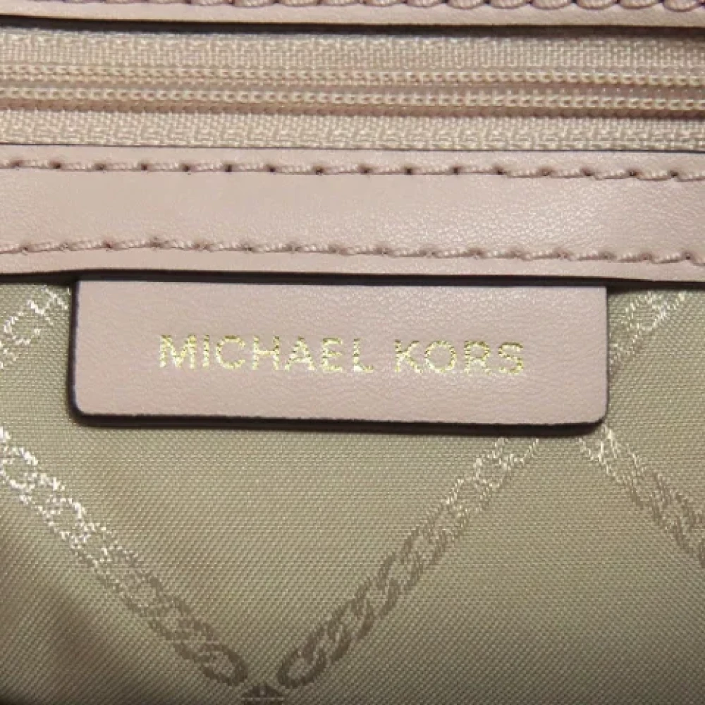 Michael Kors Pre-owned Fabric shoulder-bags Beige Dames