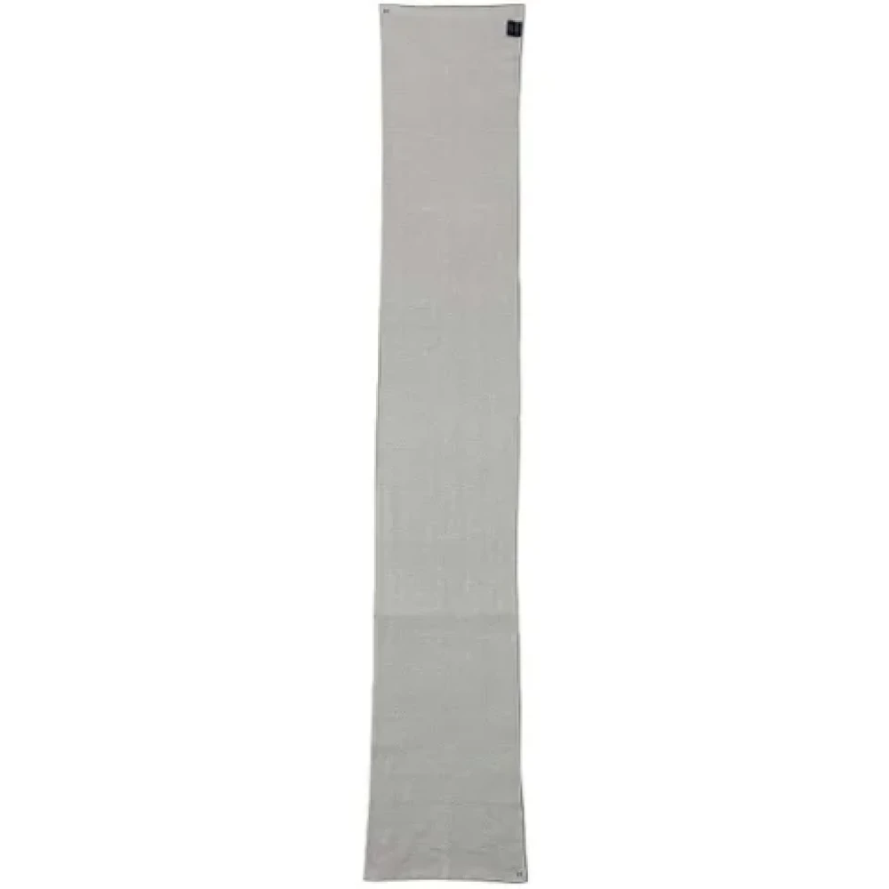 Hermès Vintage Pre-owned Wool scarves Gray Dames