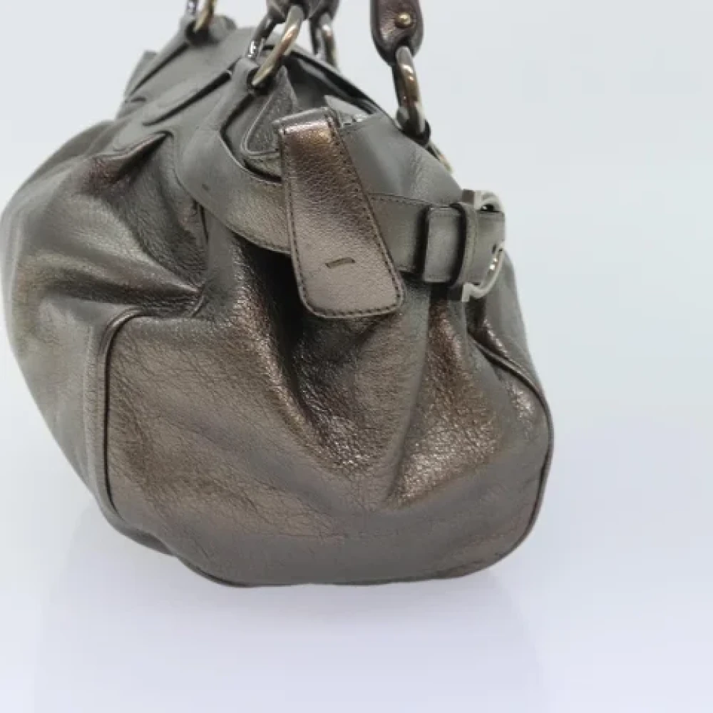 Salvatore Ferragamo Pre-owned Leather handbags Gray Dames