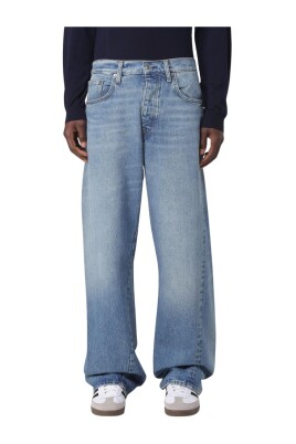 vintage-wash-wide-leg-jeans