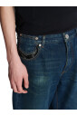 straight-leg-jeans-met-leren-zakken