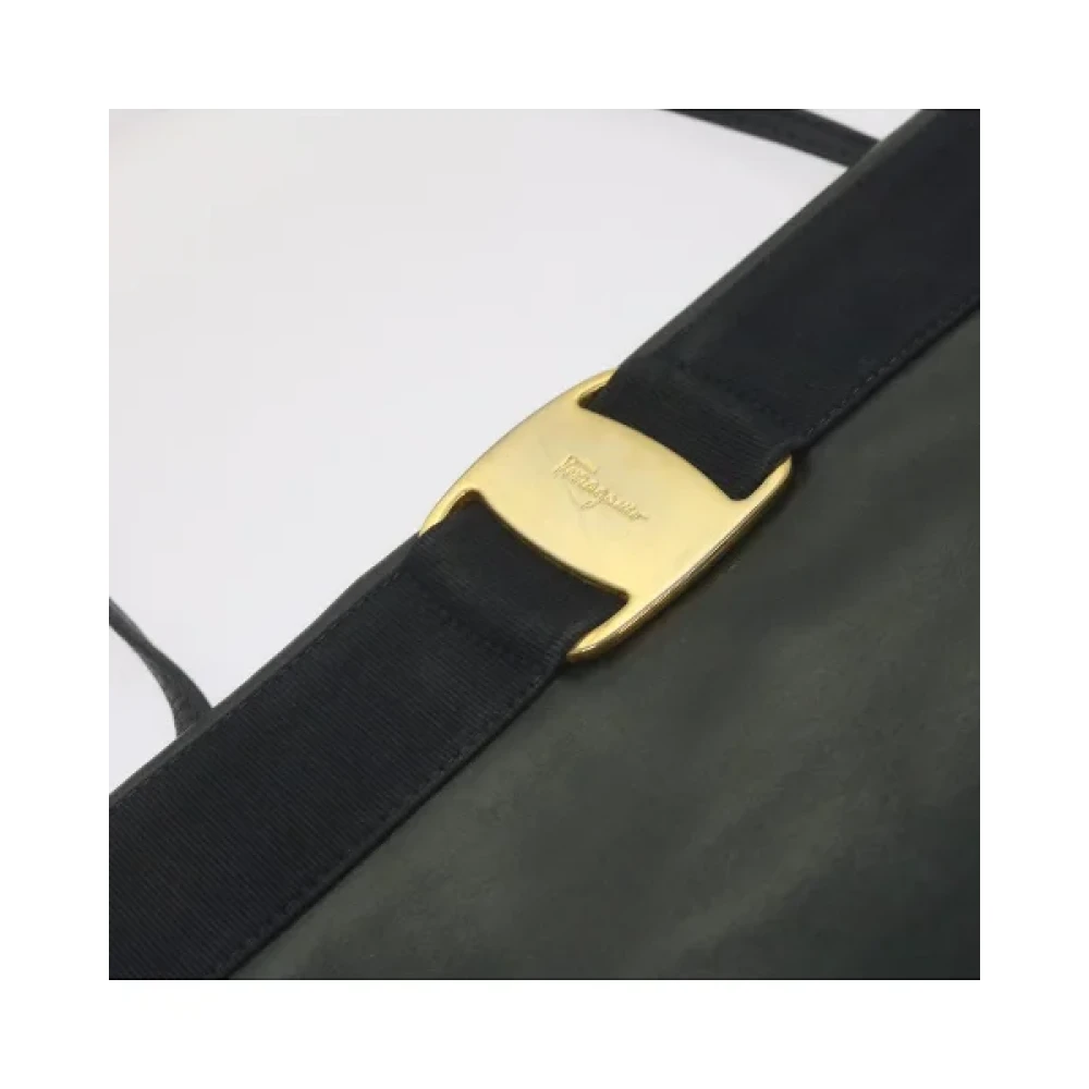 Salvatore Ferragamo Pre-owned Leather shoulder-bags Blue Dames