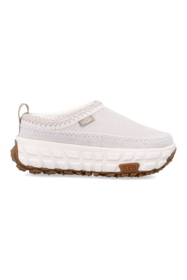 jasmine-closed-shoes-stylish-comfort