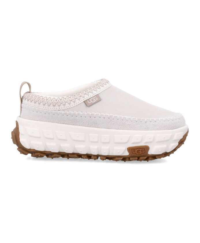 jasmine-closed-shoes-stylish-comfort