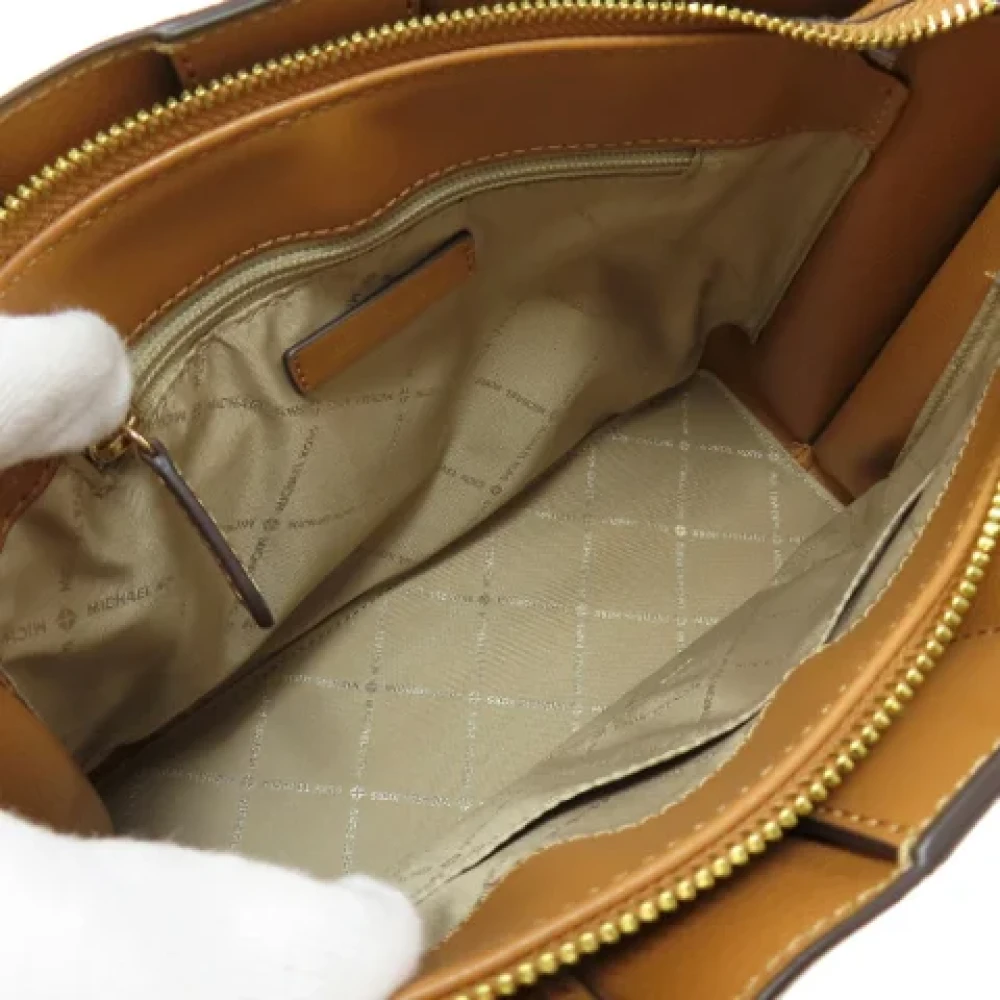Michael Kors Pre-owned Plastic handbags Brown Dames