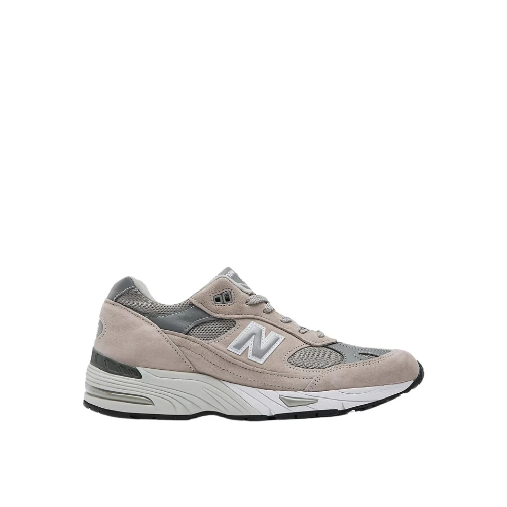 New Balance UK 991 Sneakers - Exklusiv Stil och Kvalitet Gray, Herr