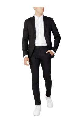 Elegant Skräddarsydd Kostym för Formella Tillfällen