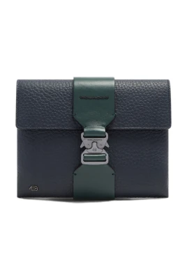 Läder clutch med råskurna kanter