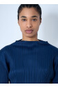 elegante-geplooide-boothals-top
