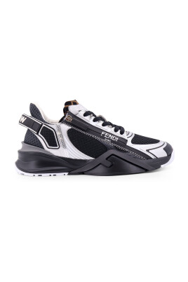 mesh-sneakers-med-ff-detalj