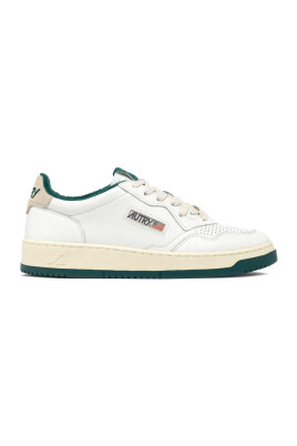 medalist-low-sneakers
