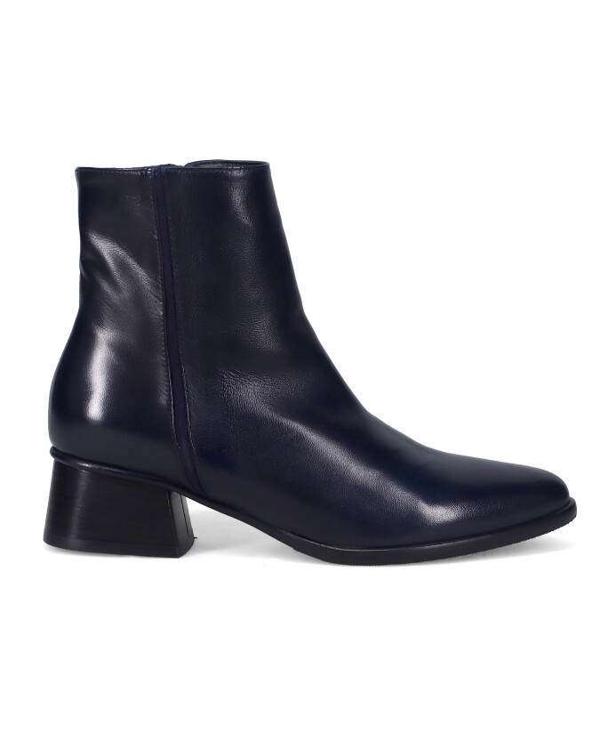 bottines-en-cuir-bleu-avec-fermeture-eclair