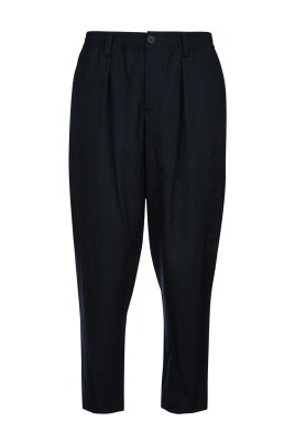 stylish-trousers-for-men-and-women