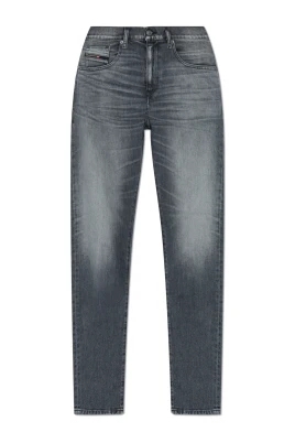 Jeans 2019 D-STRUKT