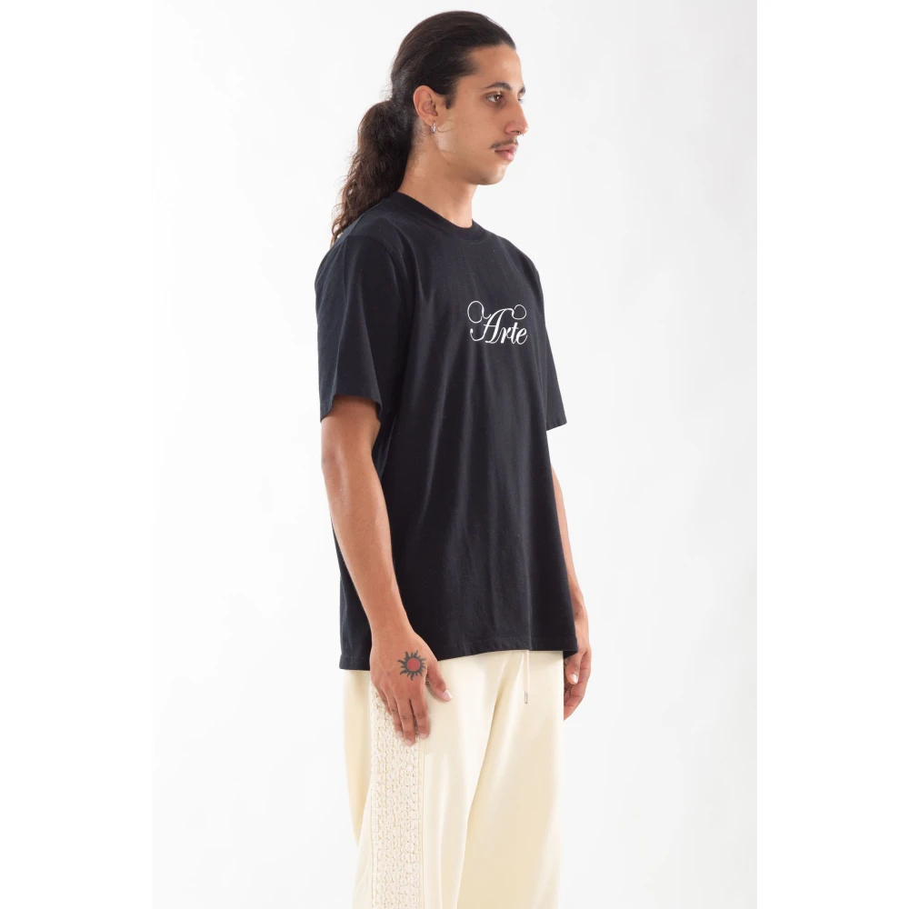 Arte Antwerp Zwart Script Logo Tee Shirt Black Heren