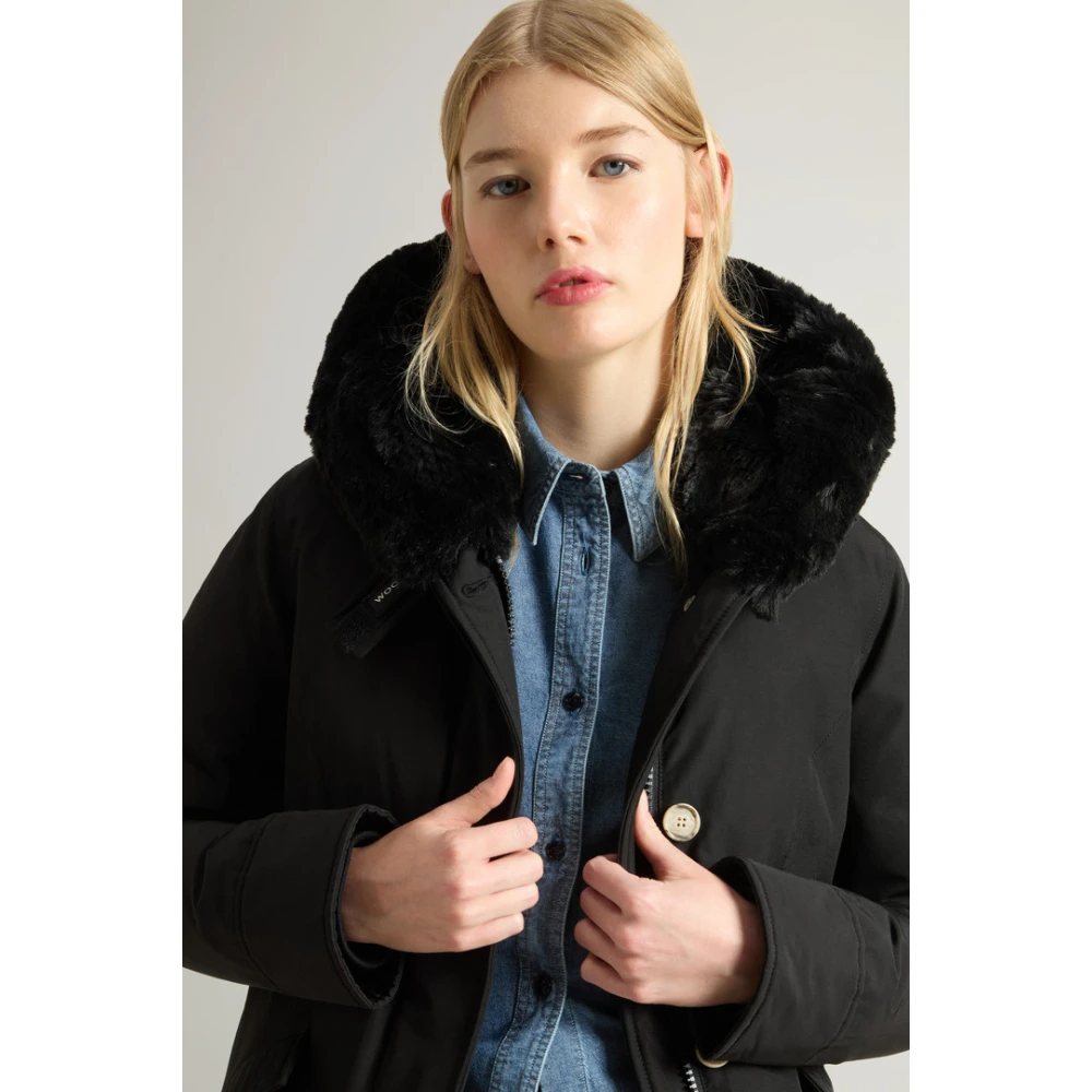Woolrich Zwarte Arctic Parka Black Dames