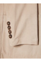 veste-en-daim-avec-3-boutons