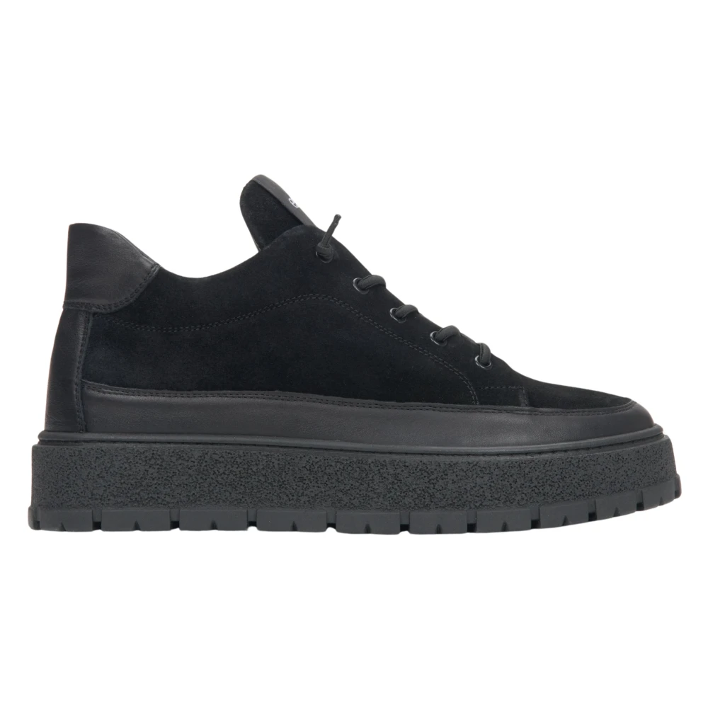 Estro High-Top Sneakers