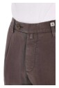 bruine-wollen-broek-model-giove