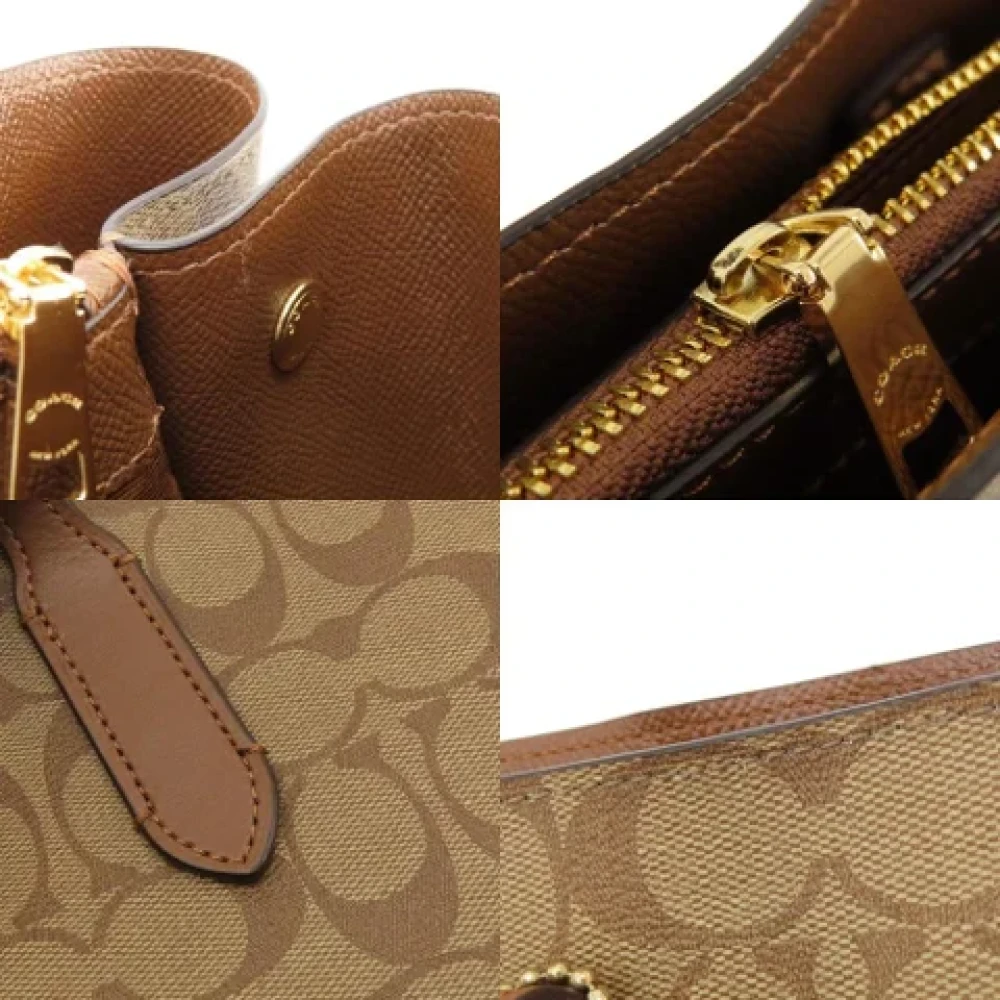 Coach Pre-owned Plastic totes Beige Dames