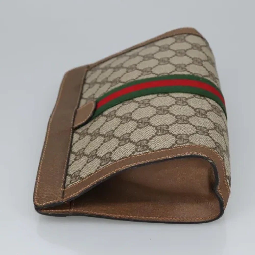 Gucci Vintage Pre-owned Leather clutches Beige Dames