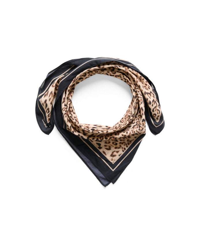 echarpe-imprime-leopard-accessoire