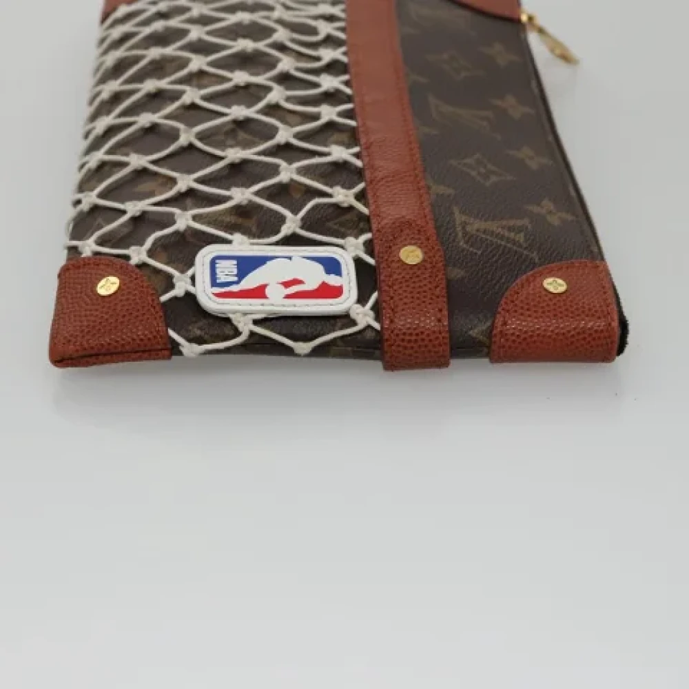 Louis Vuitton Vintage Pre-owned Canvas clutches Brown Dames