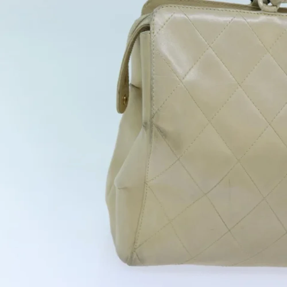 Chanel Vintage Pre-owned Leather totes Beige Dames