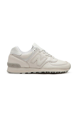 contemporary-luxe-sneakers-light-grey