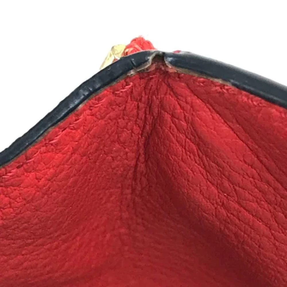 Loewe Pre-owned Leather handbags Red Dames