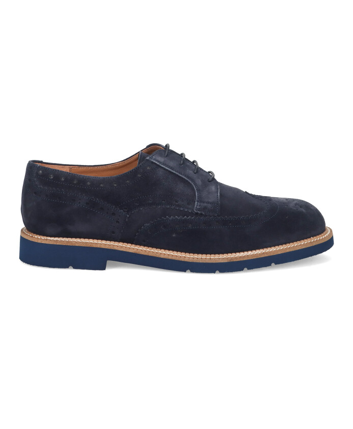 chaussure-classique-en-daim-bleu