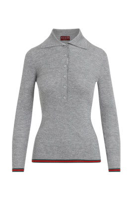 luxurious-grey-t-shirt
