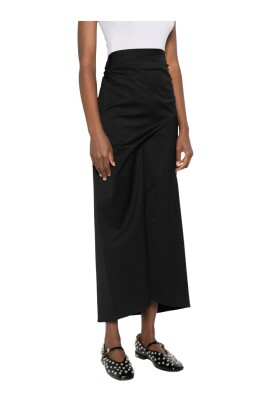 jupe-chic-dans-un-style-tendance
