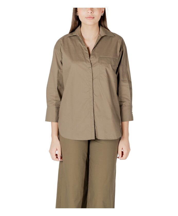 green-cotton-button-up-shirt