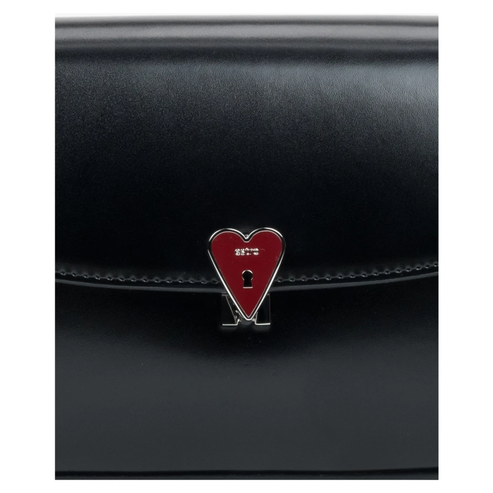 Estro Kleine Zwarte Leren Schoudertas voor Vrouwen met Hartvormige Pin Black Dames