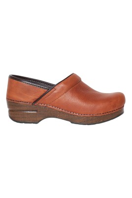 stilfulde-slip-on-cuoio-sko