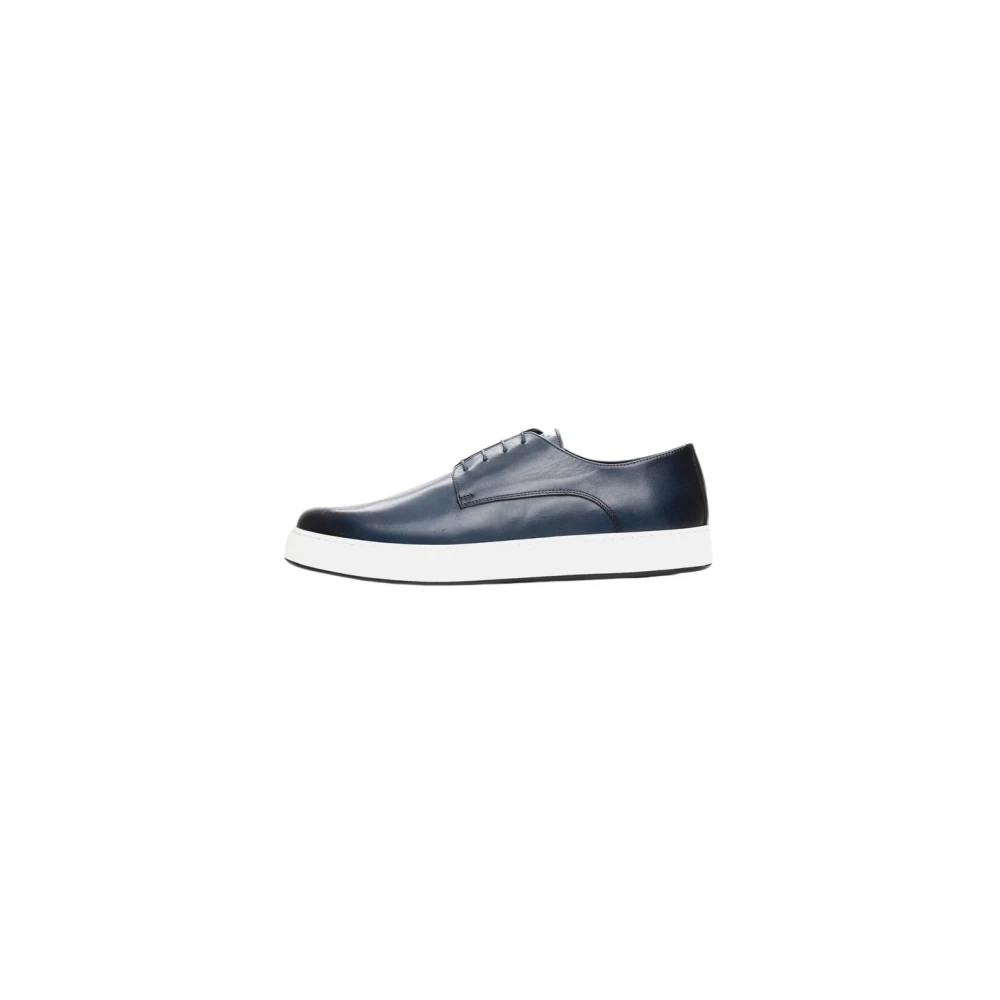 Shoes > Flats > Laced Shoes - - Poche Paris - Modalova