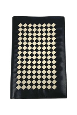 pre-owned-fabric-home-office