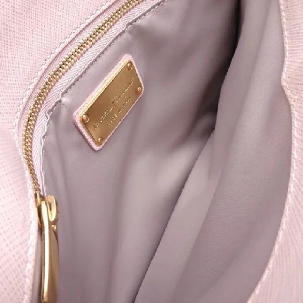 Salvatore Ferragamo Pre-owned Leather handbags Pink Dames