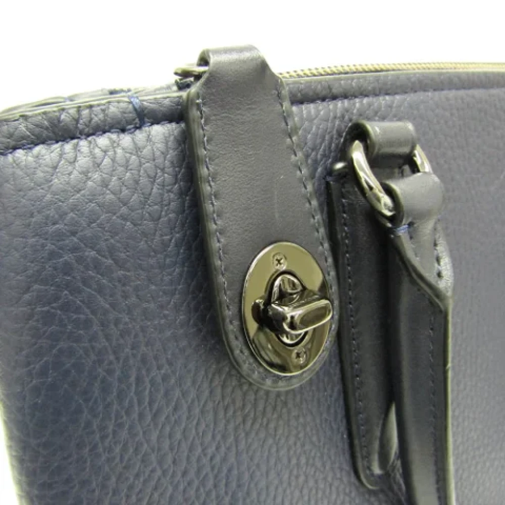 Coach Pre-owned Leather handbags Blue Dames