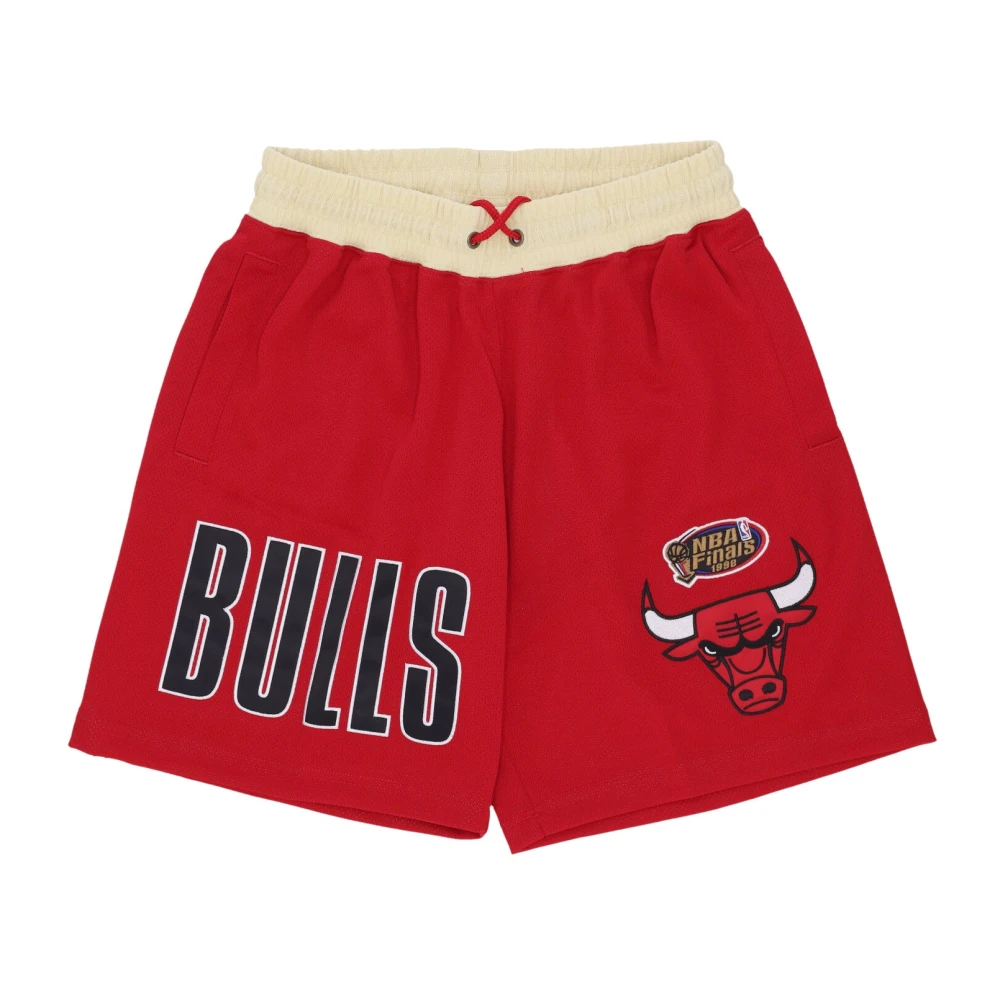 Mitchell & Ness Men's Red Training, L, Chicago Bulls Vintage Basketball Shorts