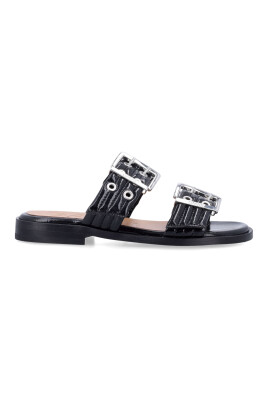 black-closed-toe-sandals