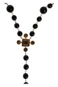 chaine-avec-pendentif-rosaire-or-et-perles-noires