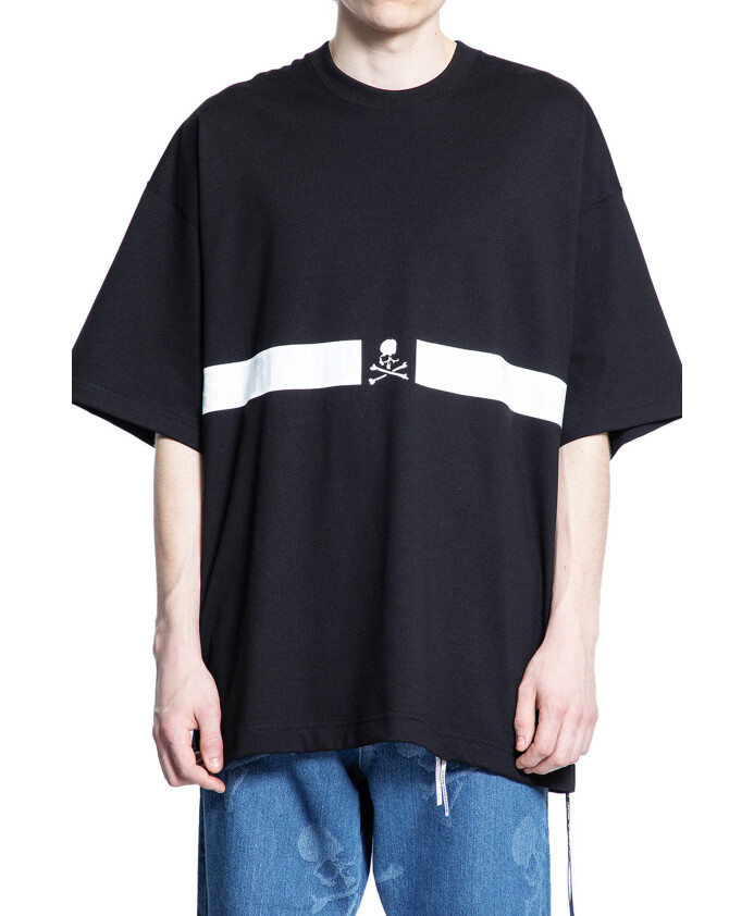 black-graphic-stripe-t-shirt