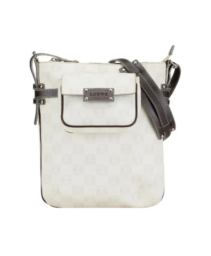 pre-owned-canvas-shoulder-bags
